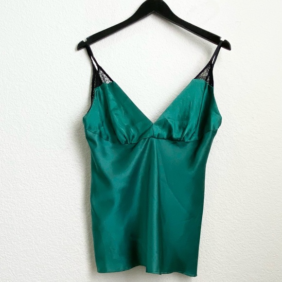 TOPSHOP 13R07QGRN Emerald Green Satin Lace Trim Slip Cami Top Size 10 NWT - Picture 2 of 8